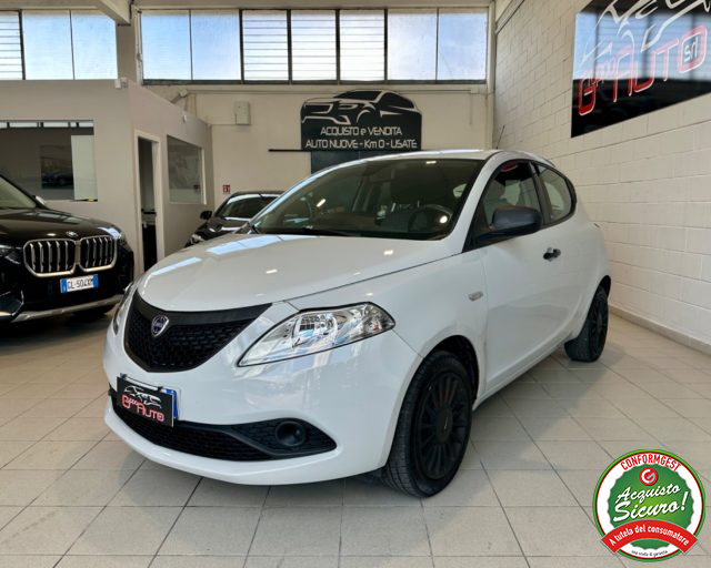 LANCIA Ypsilon usata, con ABS