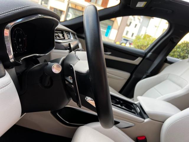 JAGUAR F-Pace usata, con Trazione integrale