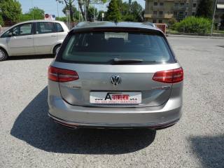 VOLKSWAGEN Passat Alltrack usata 98