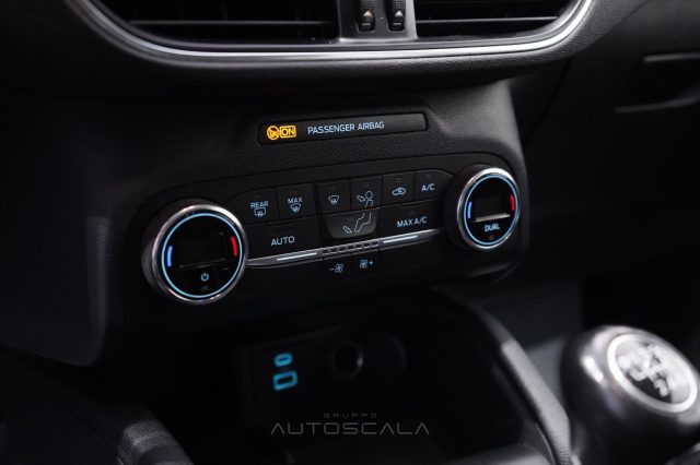 FORD Kuga usata, con Volante in pelle