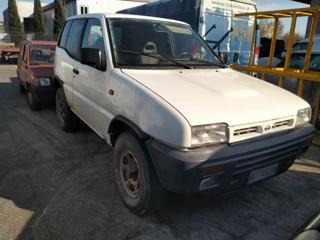 NISSAN Terrano II usata 1