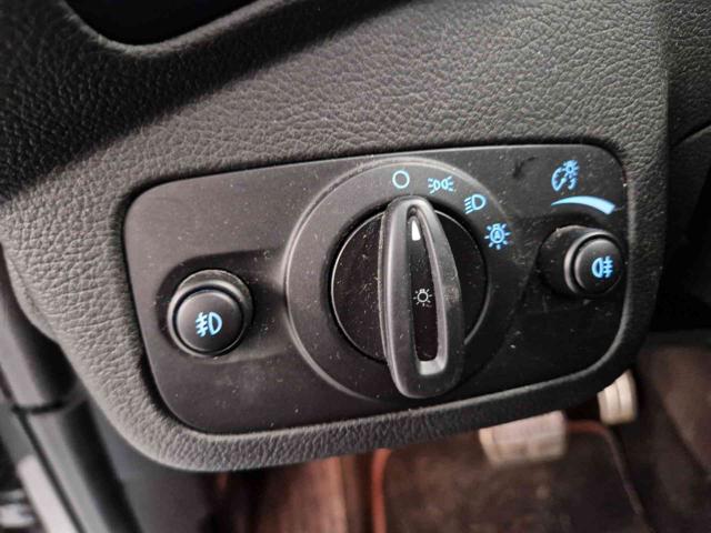 FORD Kuga usata, con Sistema di navigazione