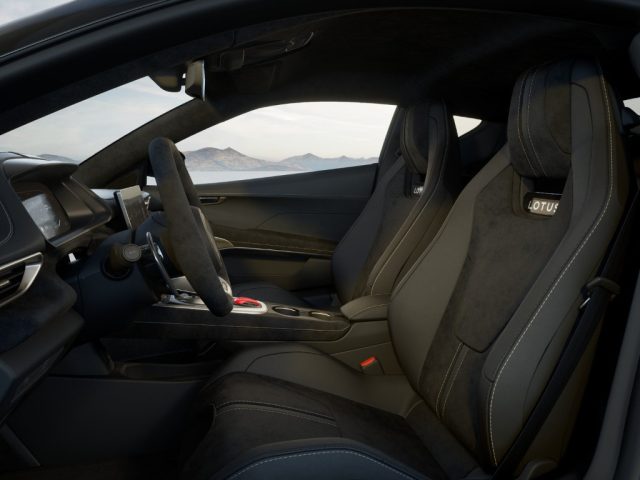 LOTUS Emira usata, con Touch screen