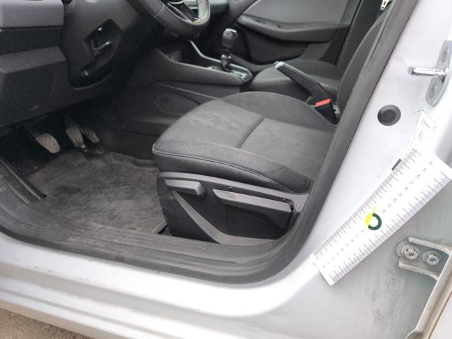 RENAULT Clio usata, con Sensori di parcheggio posteriori