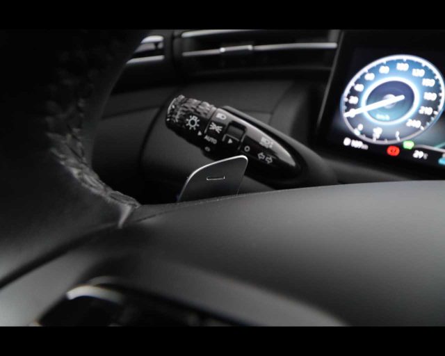 HYUNDAI Tucson usata, con Fari LED