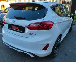FORD Fiesta usata, con Boardcomputer
