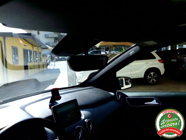 MERCEDES-BENZ B 180 usata, con Autoradio digitale