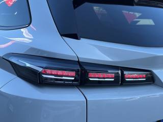 PEUGEOT 308 usata, con Fari LED