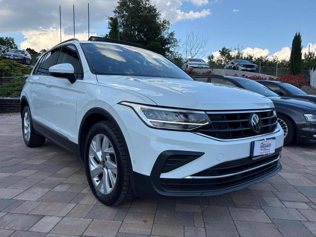 VOLKSWAGEN Tiguan usata, con Airbag
