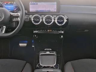 MERCEDES-BENZ A 180 usata, con Chiusura centralizzata