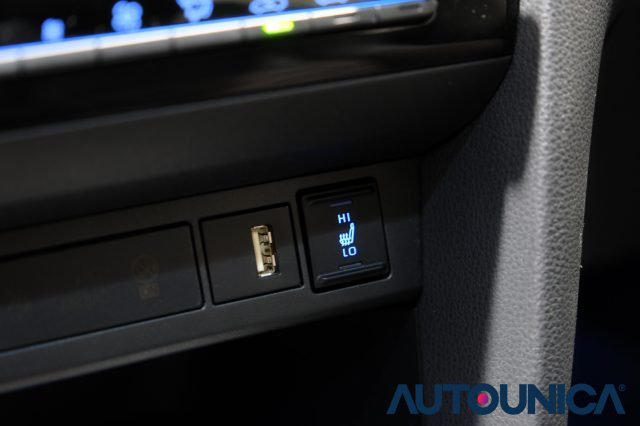 TOYOTA Yaris Cross usata, con Vivavoce