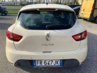 RENAULT Clio usata, con Alzacristalli elettrici