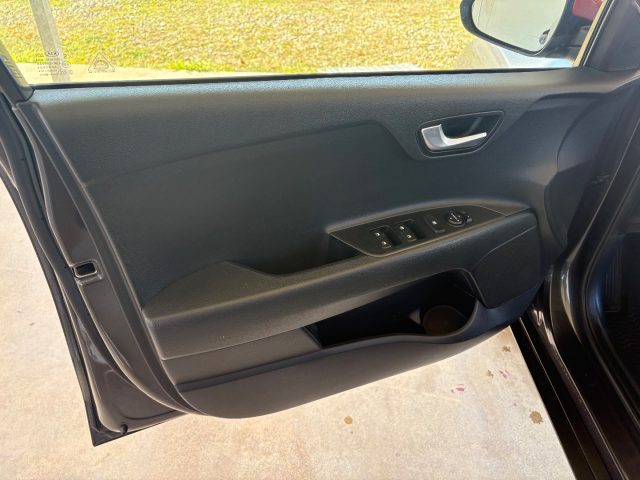 KIA Stonic usata, con Airbag posteriore