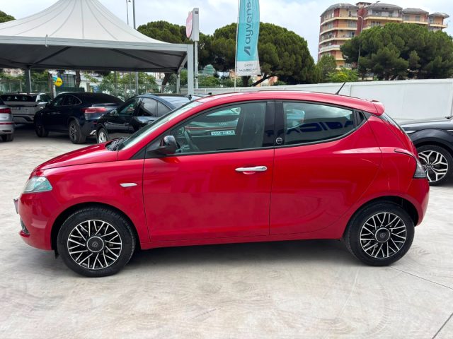 LANCIA Ypsilon usata, con Boardcomputer