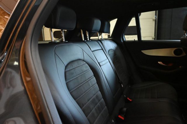 MERCEDES-BENZ GLC 300 usata 35
