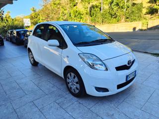 TOYOTA Yaris usata, con Airbag