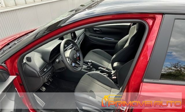 HYUNDAI i20 usata, con Airbag