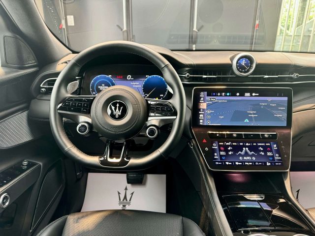 MASERATI Grecale usata, con Sistema di navigazione