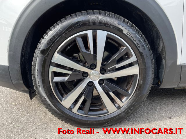 PEUGEOT 3008 usata, con Controllo elettronico della corsia