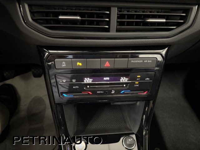 VOLKSWAGEN T-Cross usata, con Fari LED