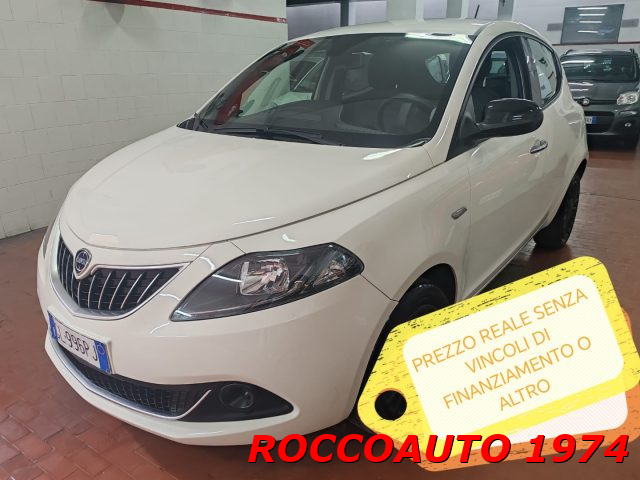 LANCIA Ypsilon usata, con ABS