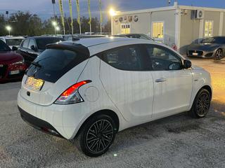 LANCIA Ypsilon usata, con Servosterzo