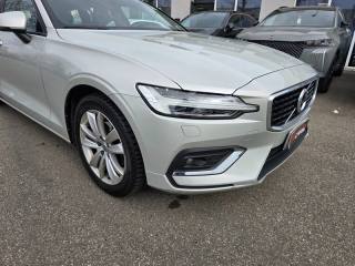 VOLVO V60 usata, con Autoradio