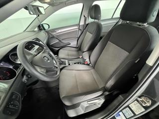 VOLKSWAGEN Golf usata, con Boardcomputer