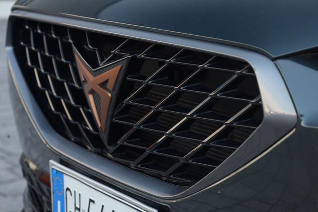 CUPRA Formentor usata, con Autoradio digitale