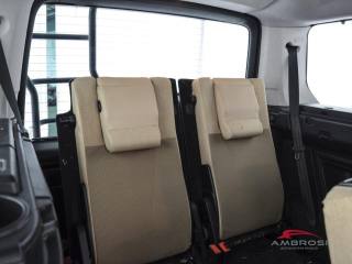 LAND ROVER Discovery usata 11