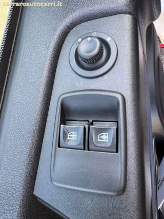 OPEL Vivaro usata, con Specchietti laterali elettrici