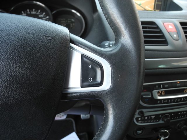 RENAULT Megane usata, con Airbag testa
