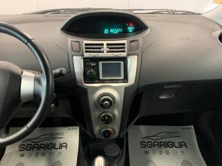 TOYOTA Yaris usata, con Boardcomputer