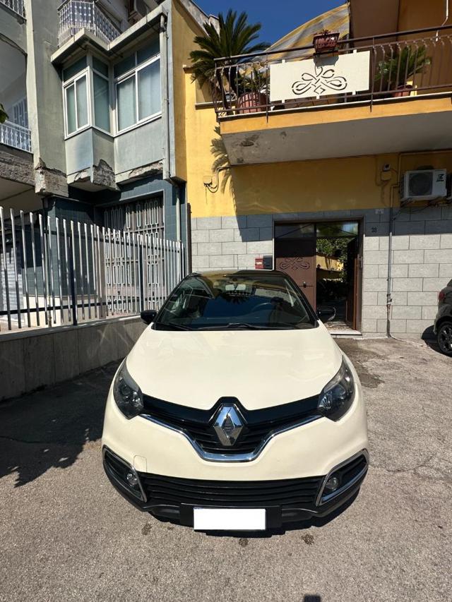 RENAULT Captur usata, con Airbag