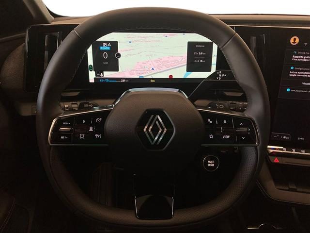 RENAULT Megane usata, con Sensori di parcheggio posteriori