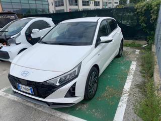 HYUNDAI i20 usata, con Airbag