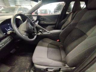 TOYOTA C-HR usata, con Autoradio