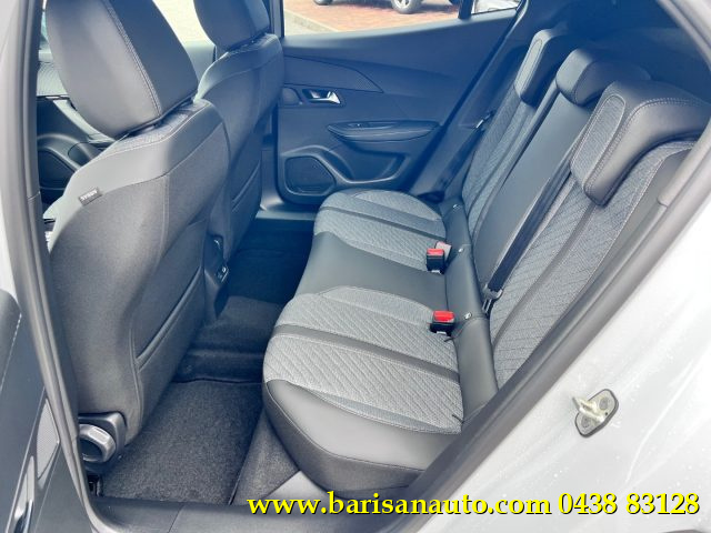 PEUGEOT 2008 usata, con Autoradio