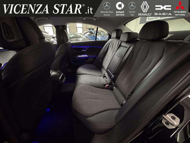 MERCEDES-BENZ E 220 usata, con Cerchi in lega