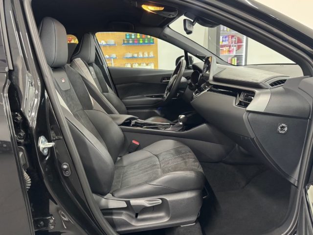 TOYOTA C-HR usata, con ESP