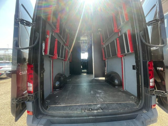 VOLKSWAGEN Crafter usata 13