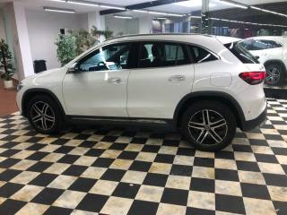 MERCEDES-BENZ GLA 200 usata, con Chiusura centralizzata