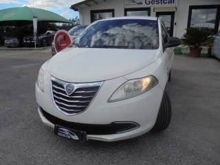 LANCIA Ypsilon usata, con Autoradio