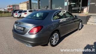 MERCEDES-BENZ C 200 usata, con Autoradio