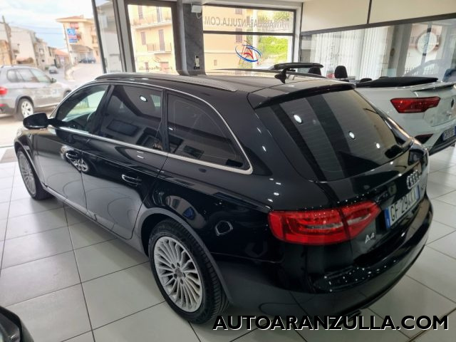 AUDI A4 usata, con Autoradio