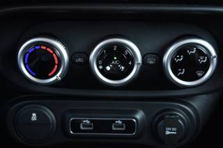 FIAT 500L usata, con Touch screen