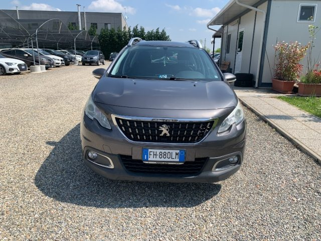 PEUGEOT 2008 usata, con Airbag