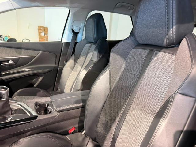 PEUGEOT 3008 usata, con Fendinebbia