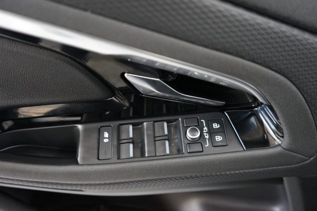 LAND ROVER Range Rover Evoque usata 26