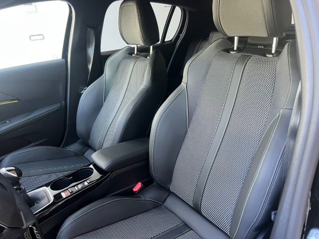 PEUGEOT 208 usata, con Cruise Control